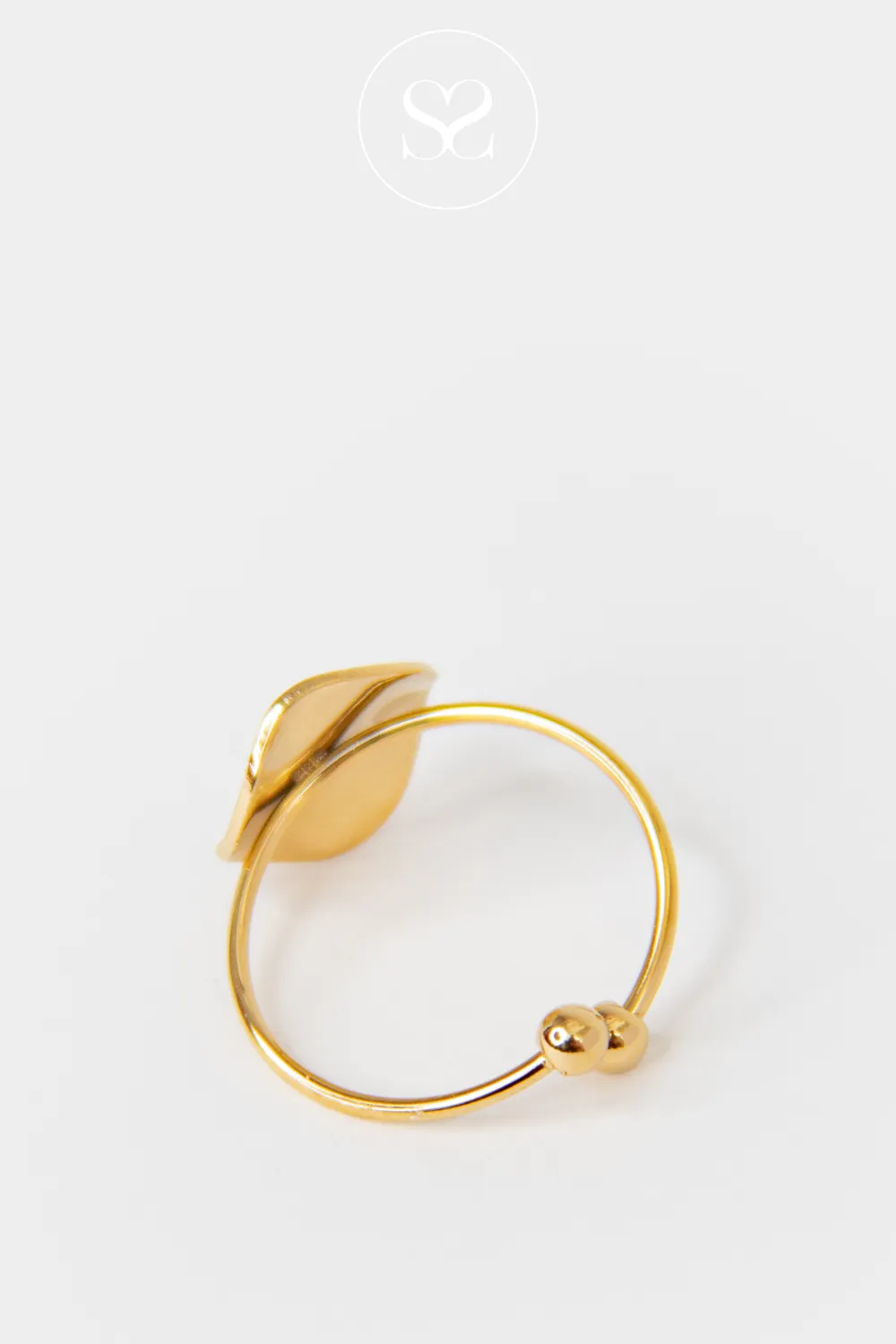 EMMY 14 GOLD FLAT CIRCLE RING