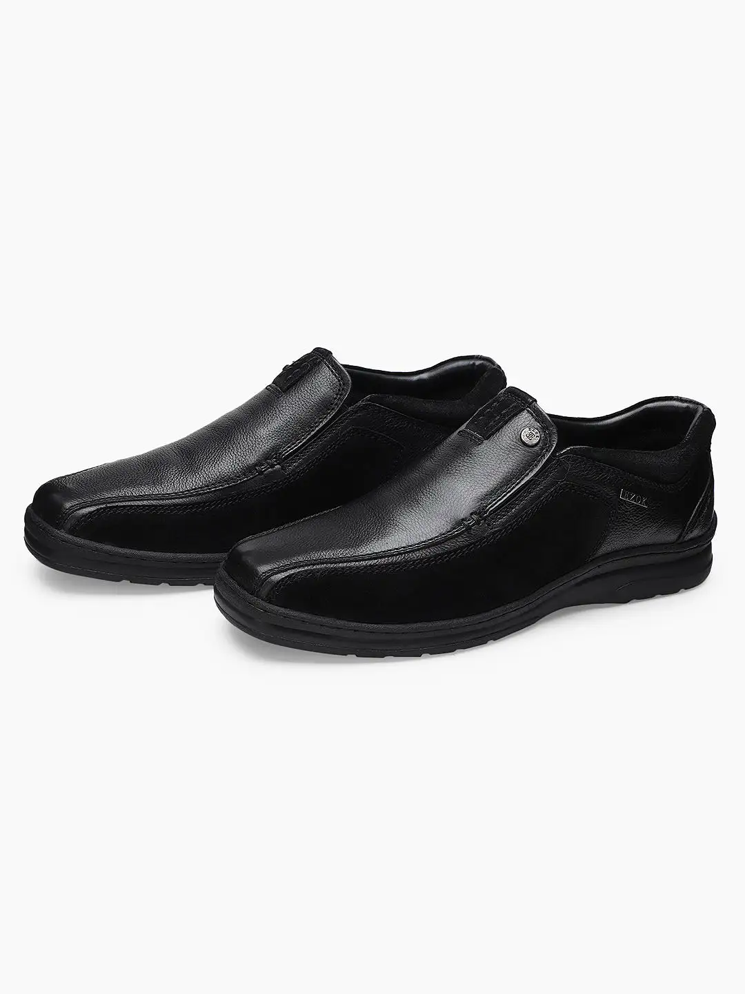 Ezok Black Leather Casual Shoes