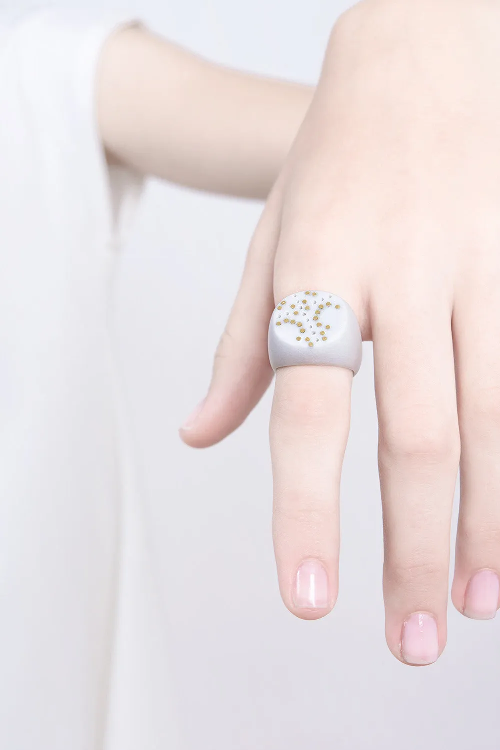 Kaida ring