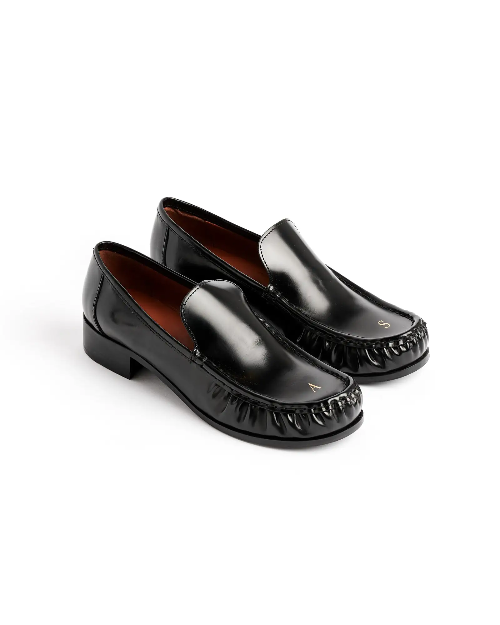 Leather Loafer in Black