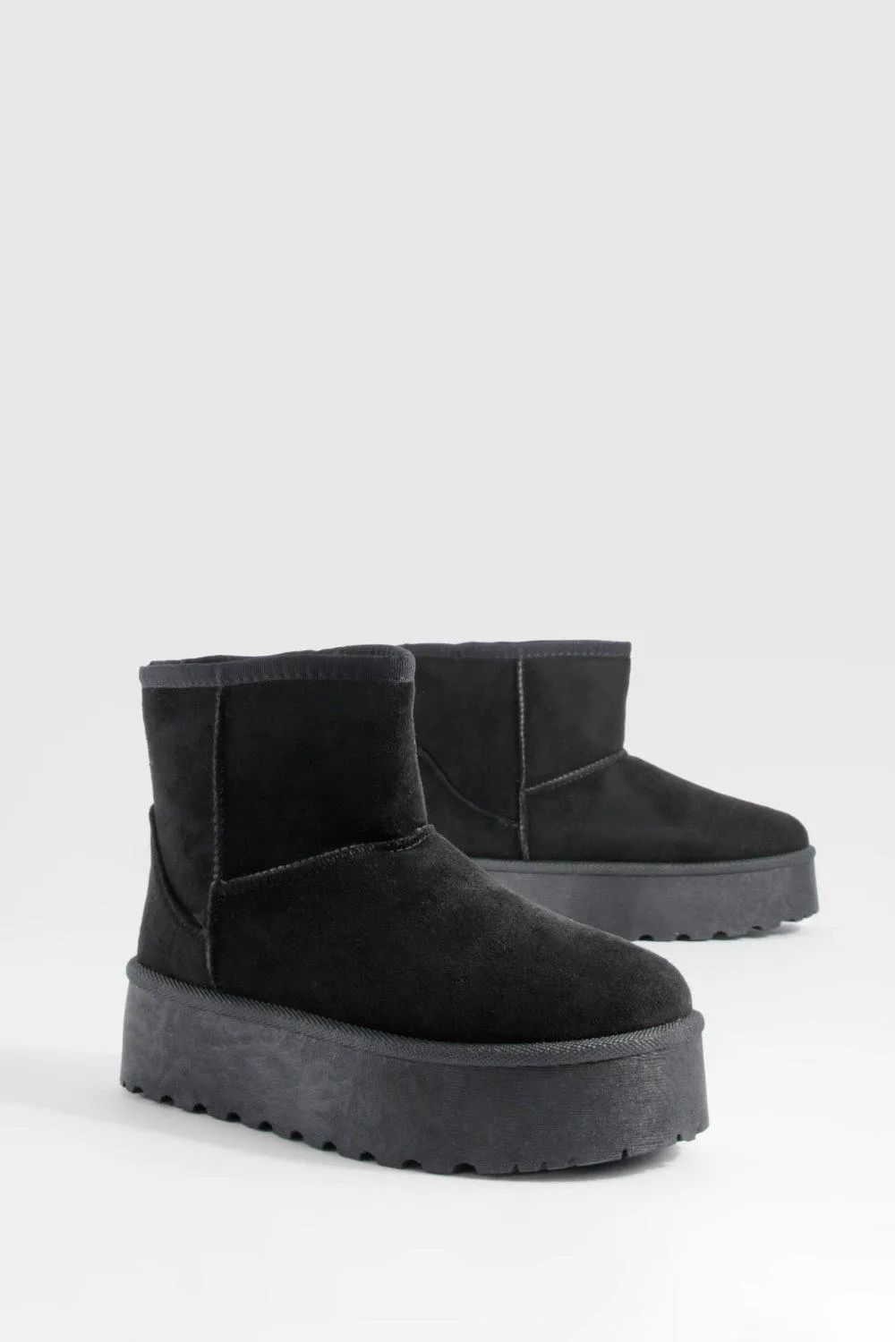 Platform Mini Cozy Boots