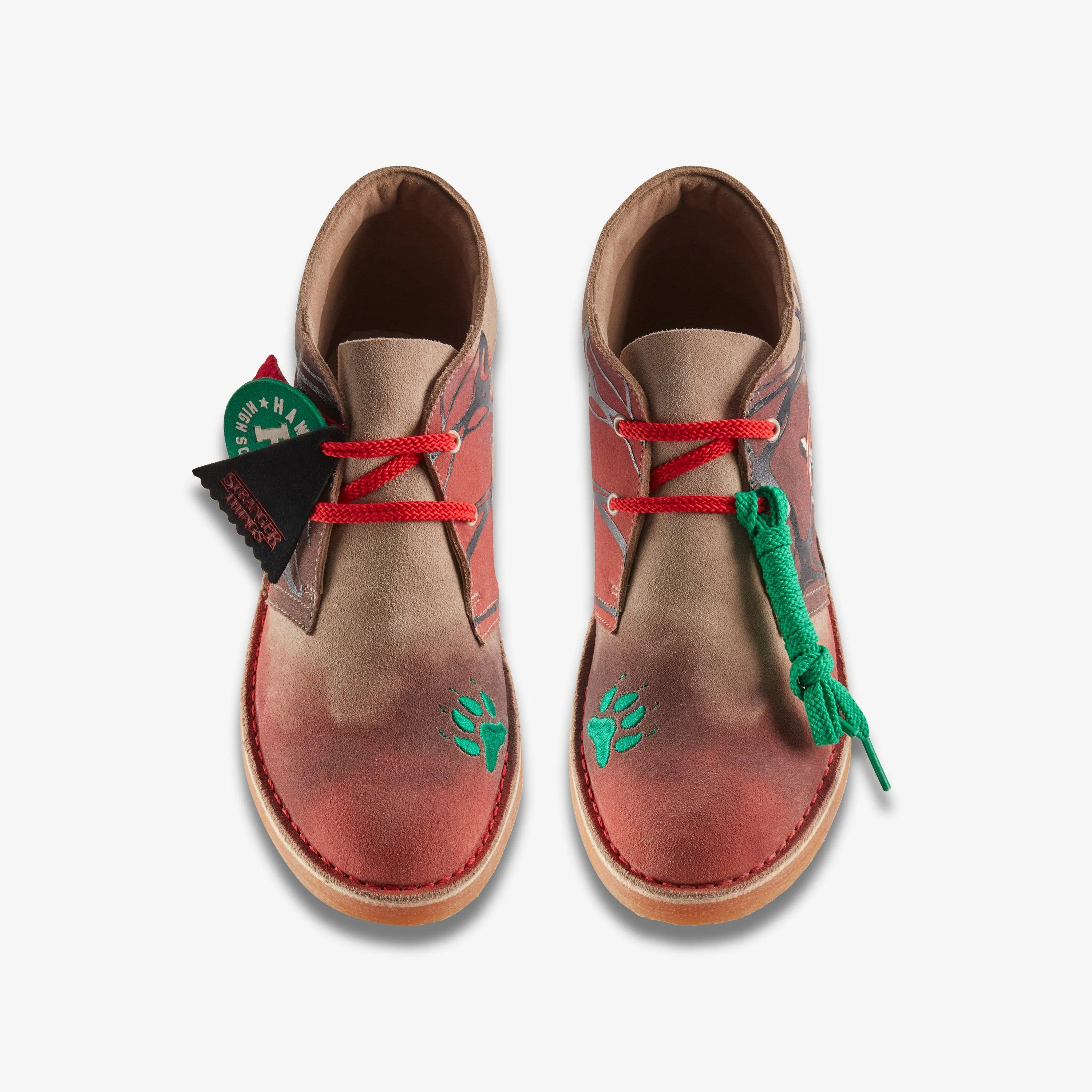 Stranger Things Desert Boot Youth Sand/Dark Interest